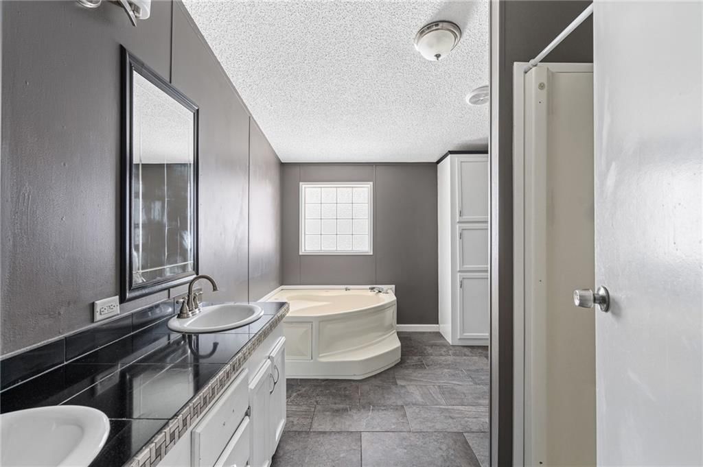 808 N Jerry Street — photo 16