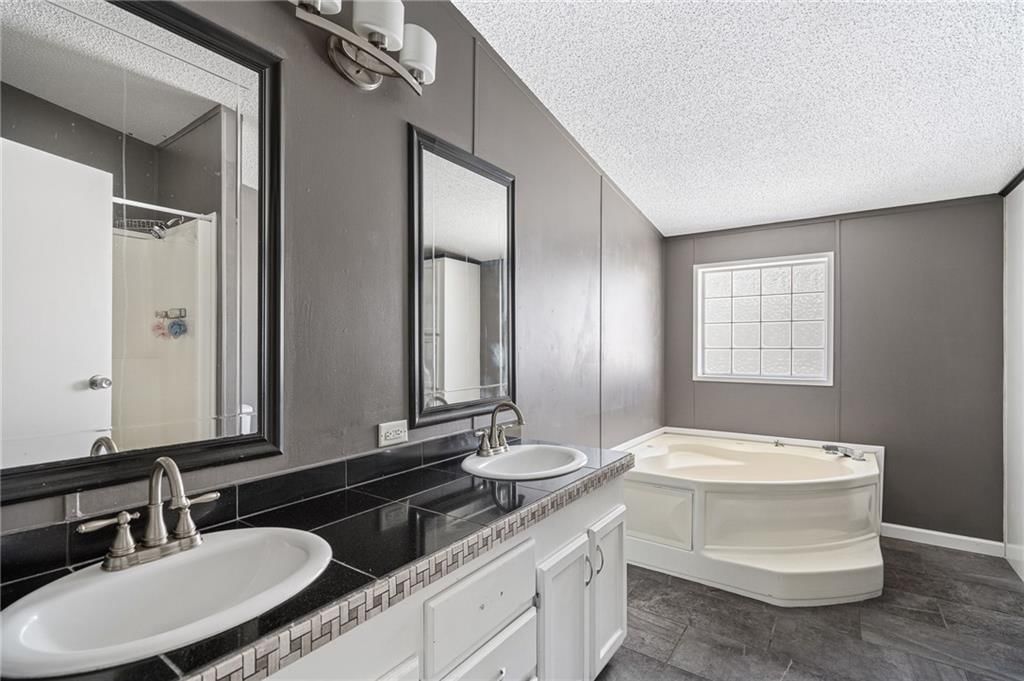 808 N Jerry Street — photo 17