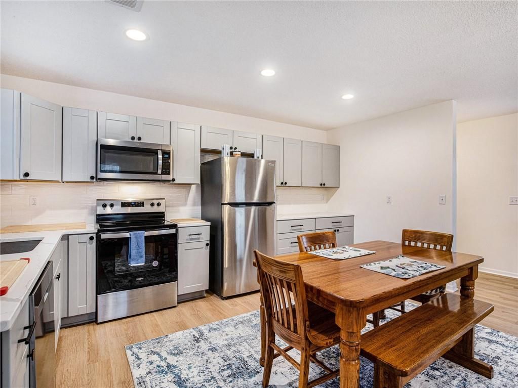 1005 SW Blue Branch Drive — photo 8