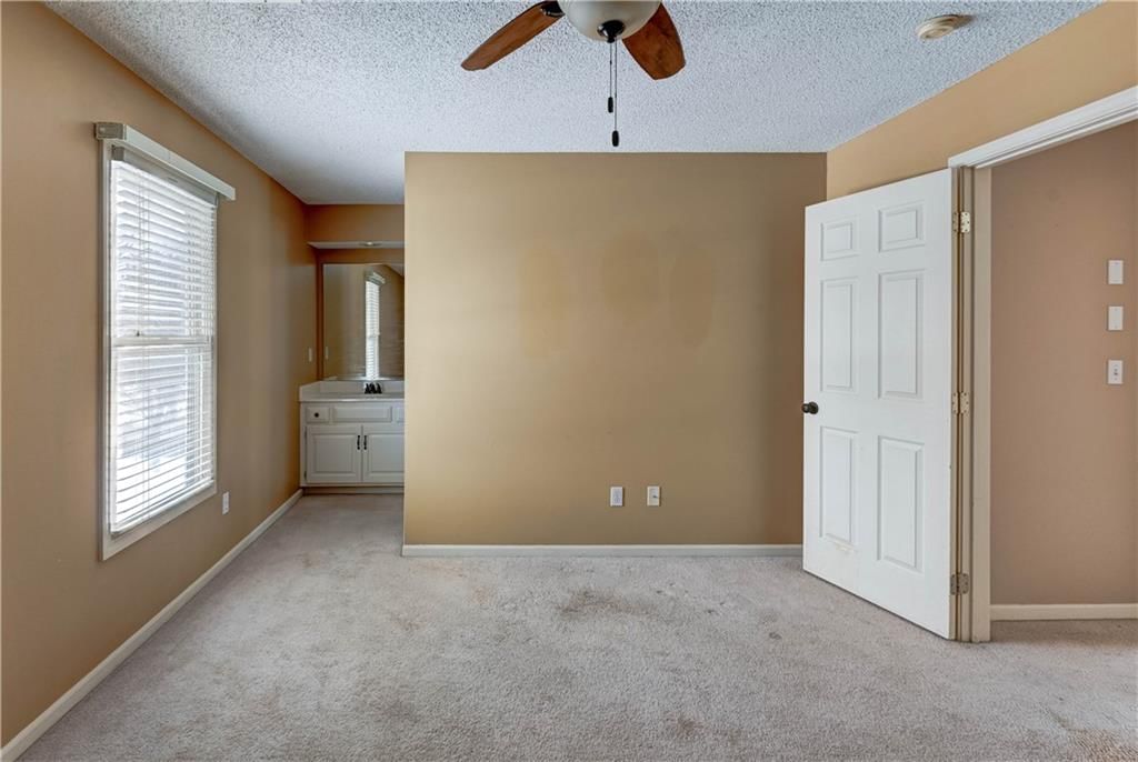 14343 W 142 Terrace — photo 38