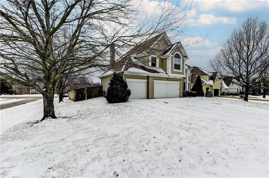14343 W 142 Terrace — photo 48