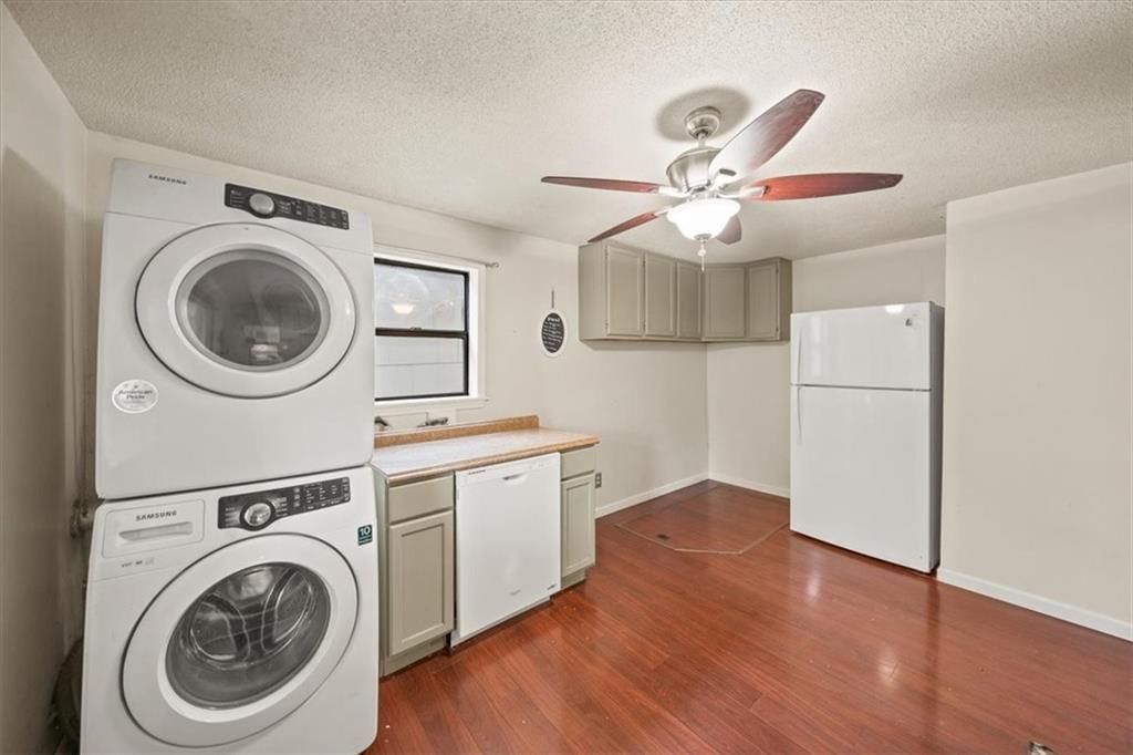 924 Osage Street — photo 15