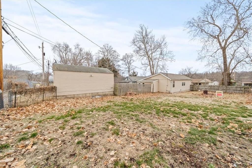924 Osage Street — photo 17