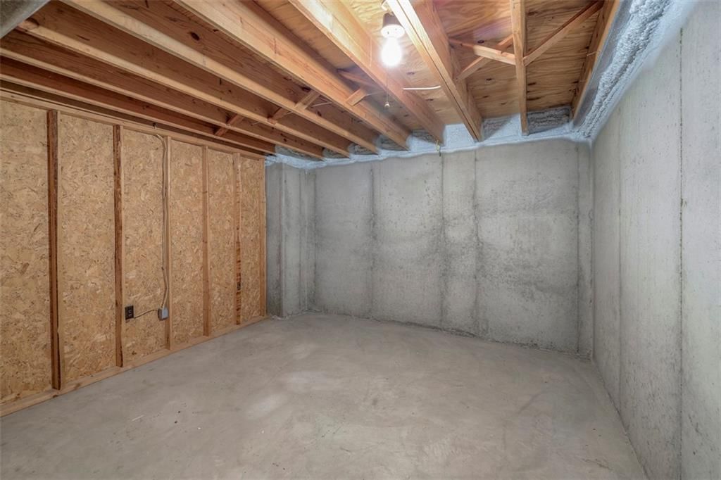 8884 Cedar Drive — photo 42