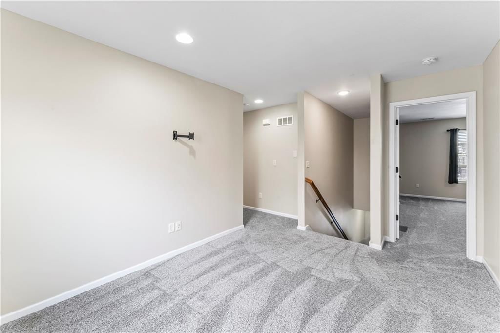 19201 NE Switchgrass Drive — photo 20