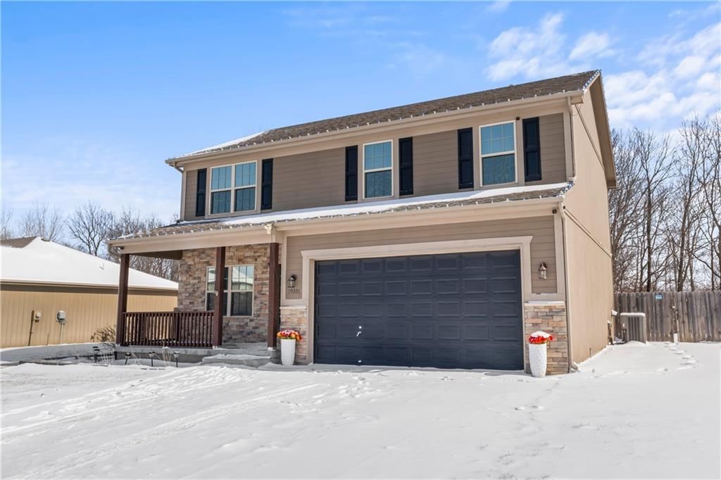 19201 NE Switchgrass Drive — photo 4