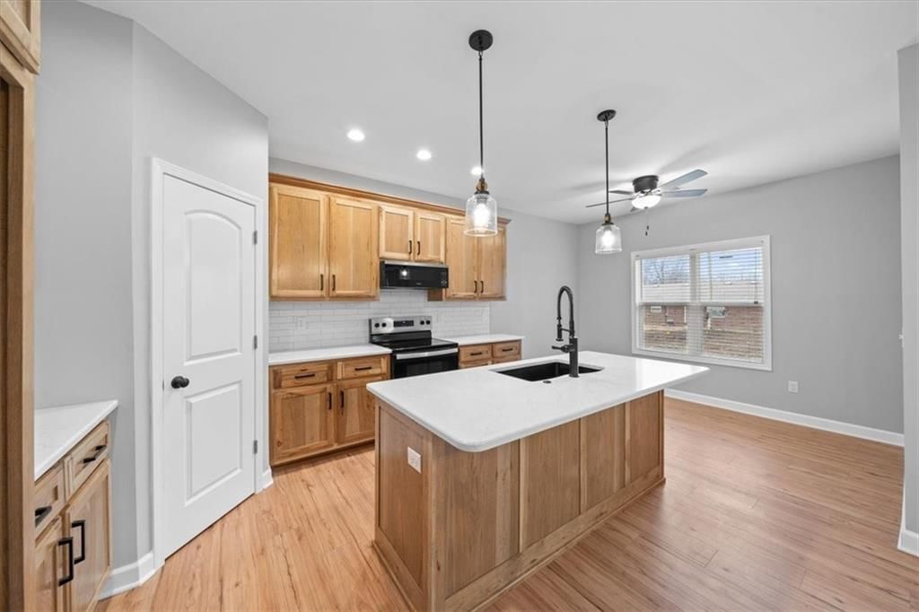 301 S Jefferson Street — photo 9