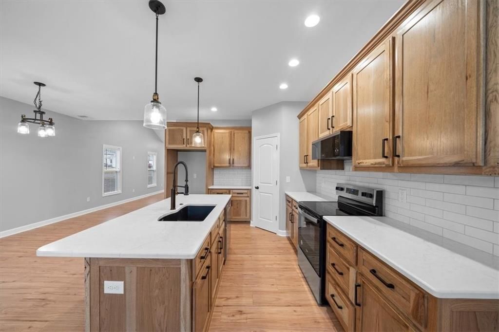 301 S Jefferson Street — photo 10