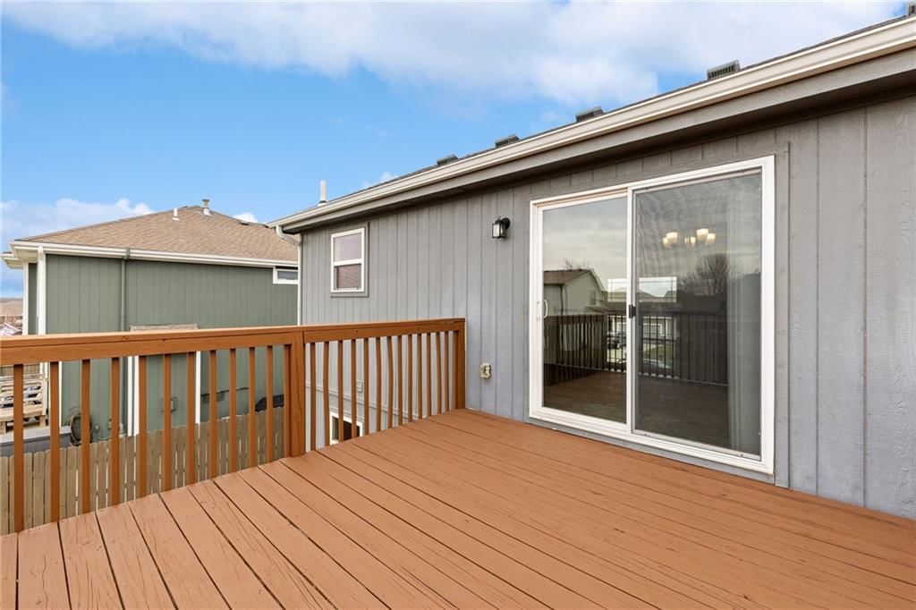 21631 Johnson Street — photo 25