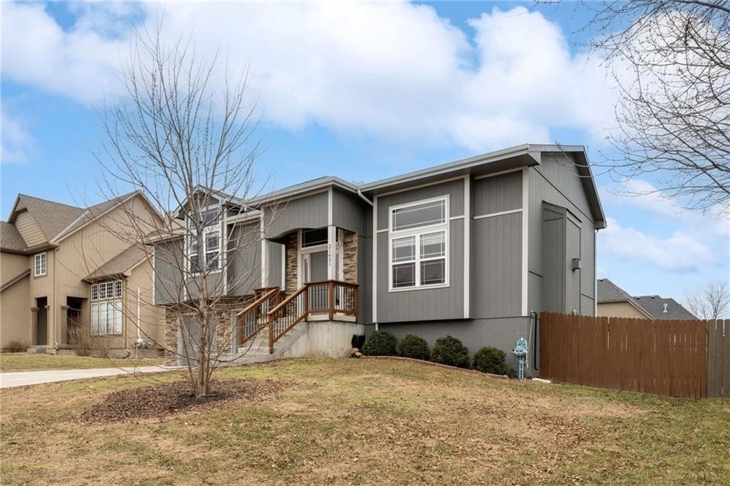 21631 Johnson Street — photo 33