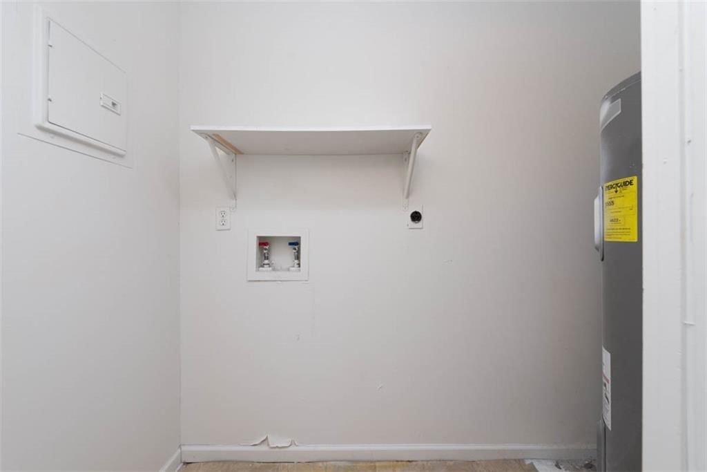219 NW Barr Road — photo 14