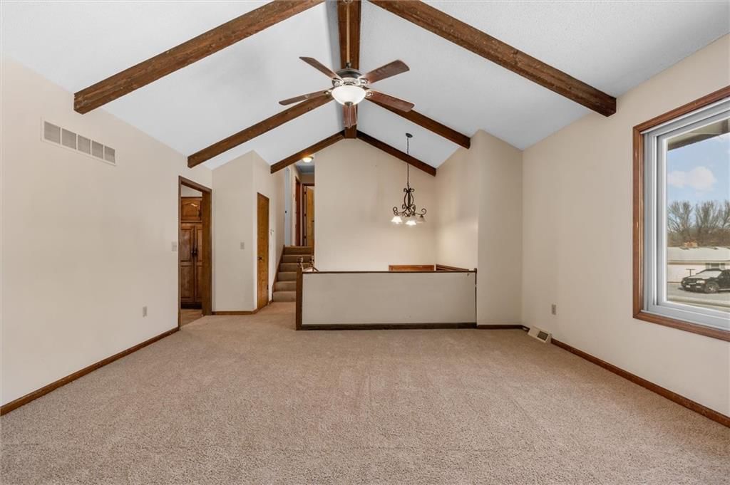 105 Ravenwood Drive — photo 13