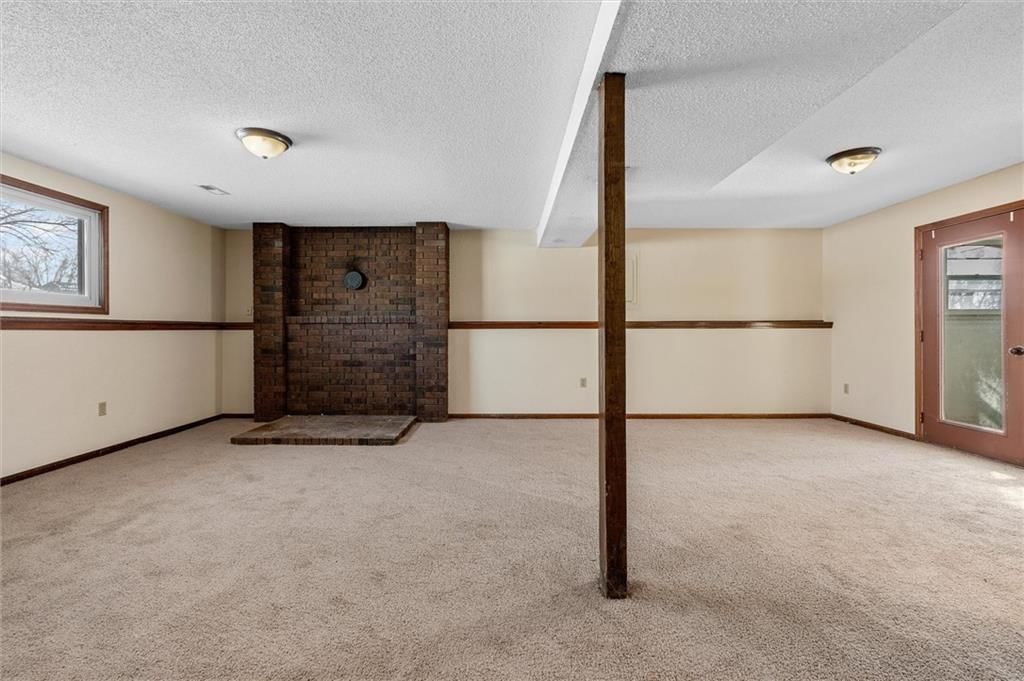 105 Ravenwood Drive — photo 30