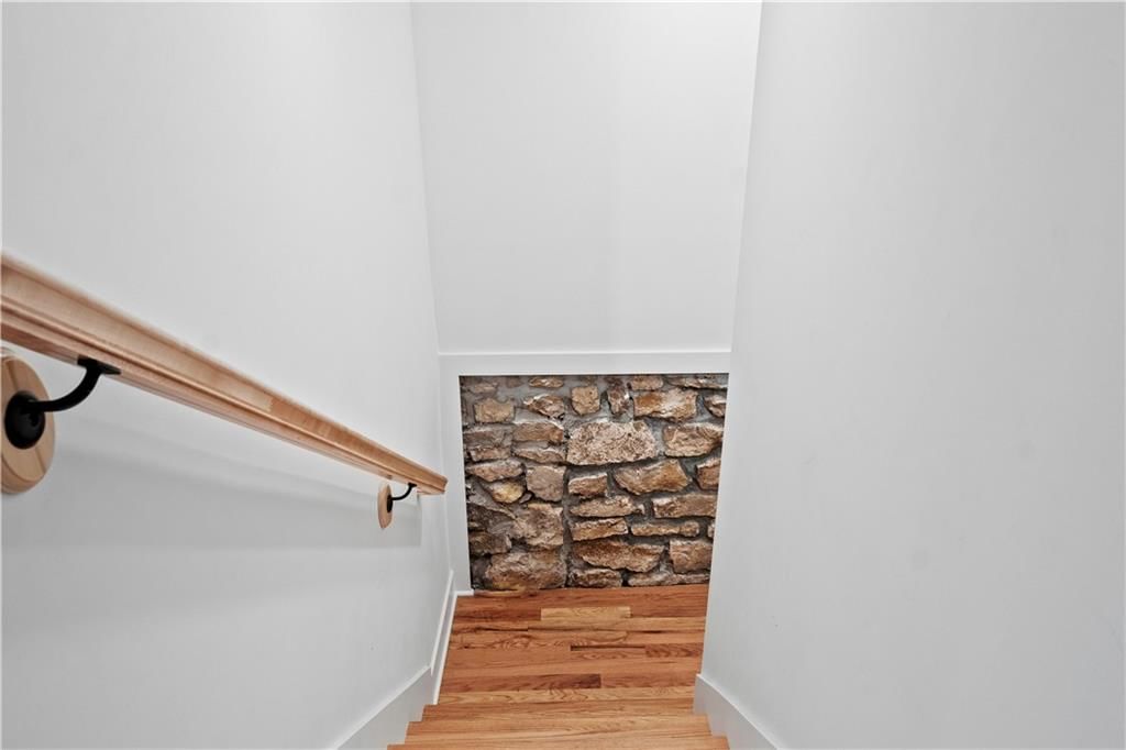 2104 Holly Street — photo 36
