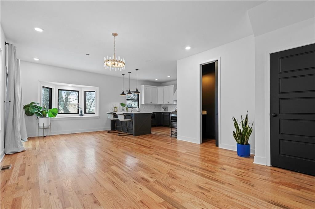 2104 Holly Street — photo 6