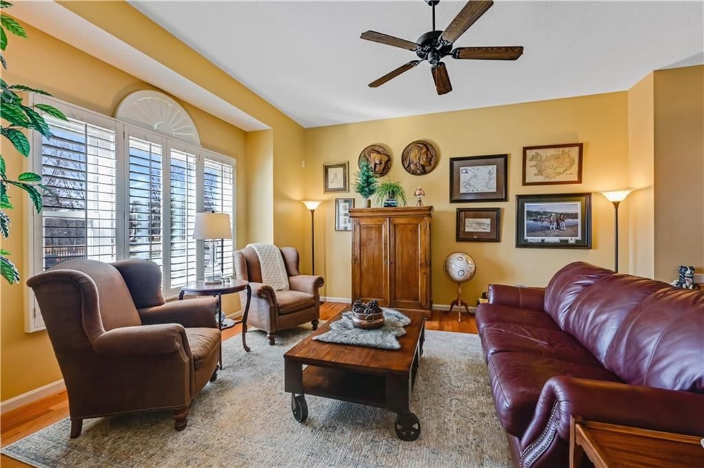 715 Canyon View Drive — photo 3