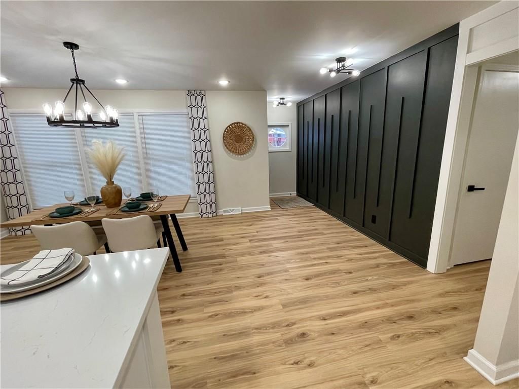 4022 S Forest Avenue — photo 15