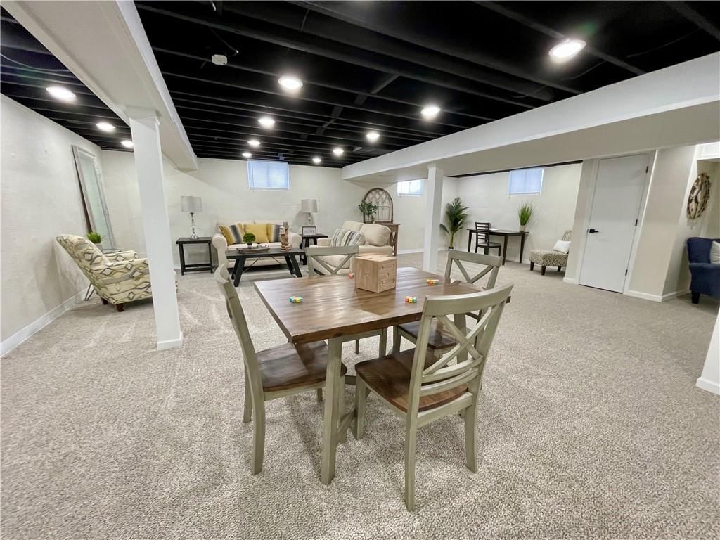 4022 S Forest Avenue — photo 34