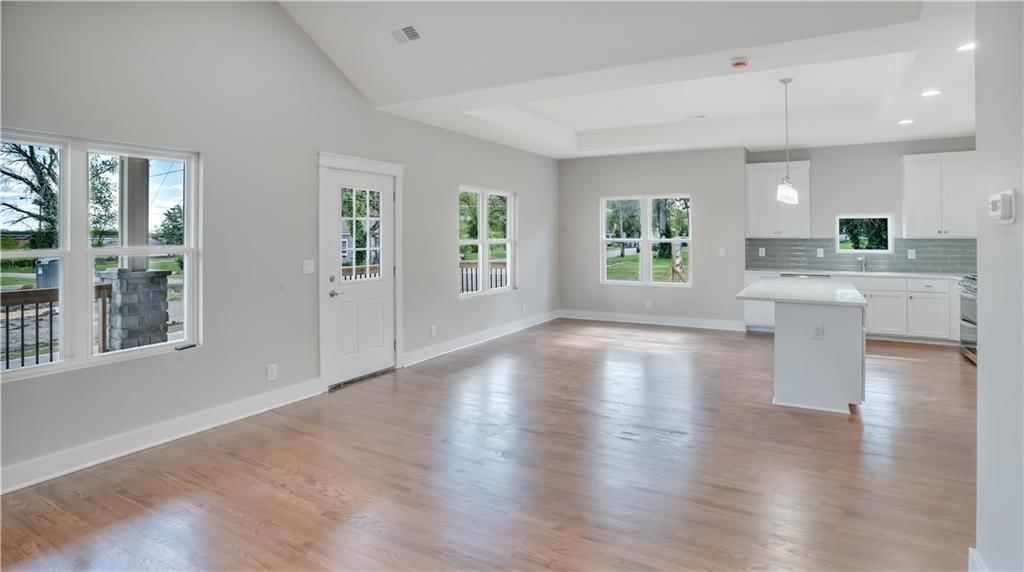 720 Chestnut Avenue — photo 4