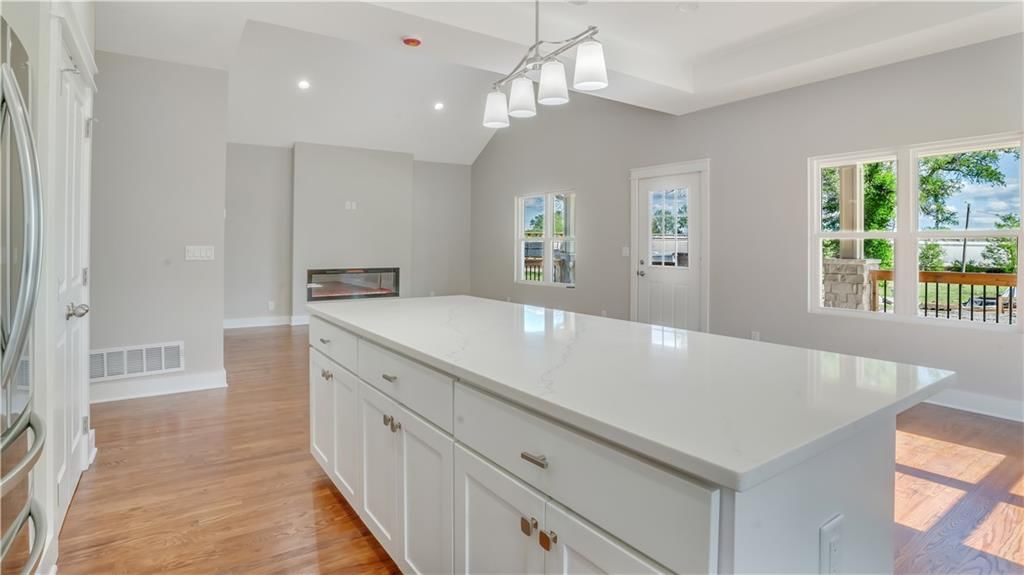 720 Chestnut Avenue — photo 7