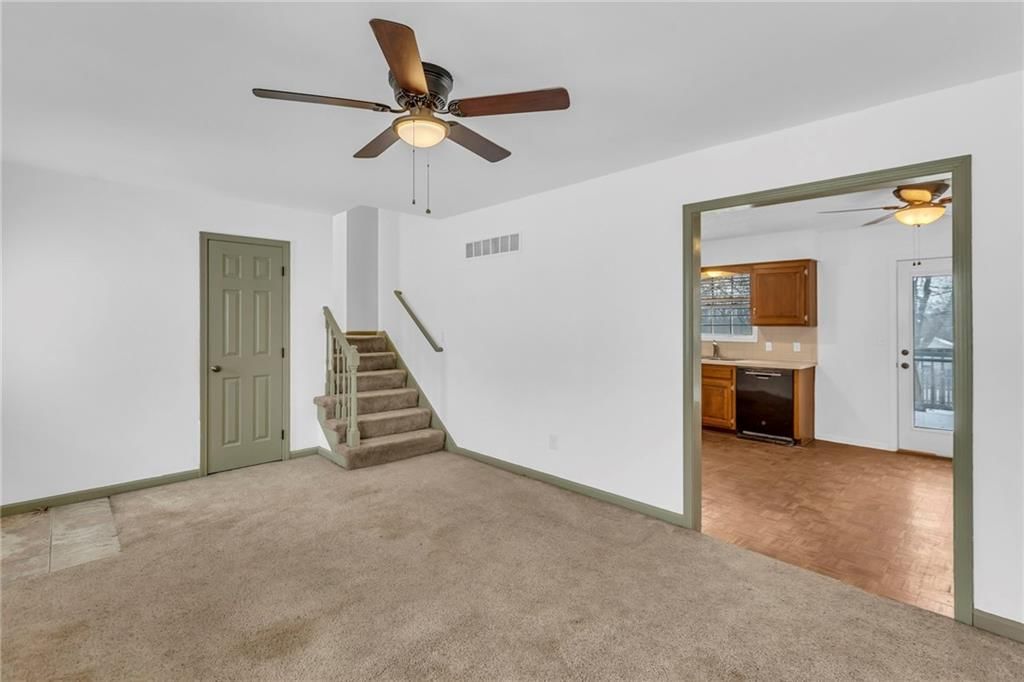 16100 Hight Avenue — photo 7