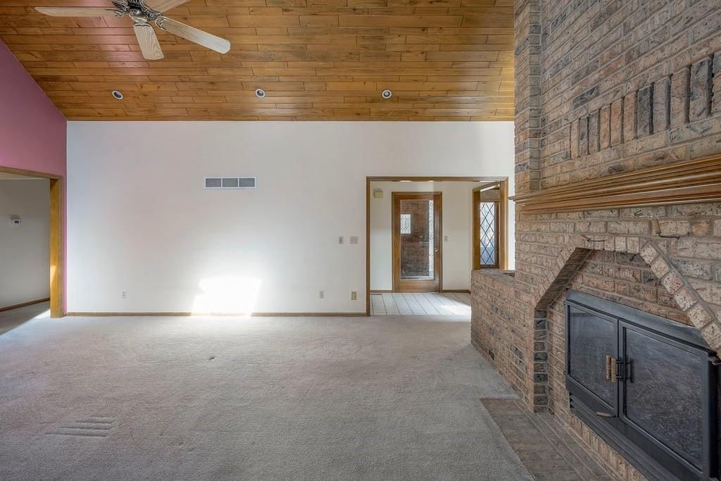 5013 W 112th Terrace — photo 11