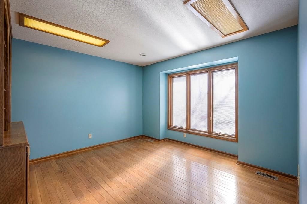 5013 W 112th Terrace — photo 28