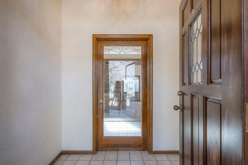 5013 W 112th Terrace — photo 6