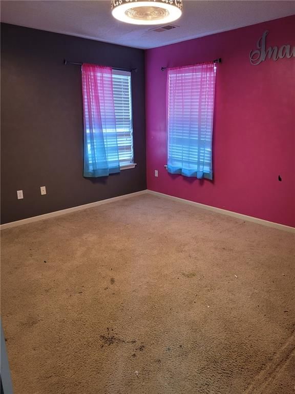 609 NW Eagle Drive — photo 8