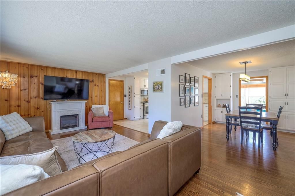4847 Black Swan Drive — photo 5