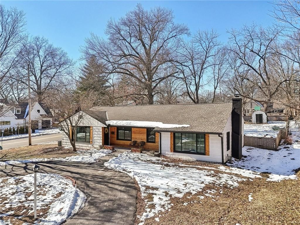 8132 High Drive — photo 41