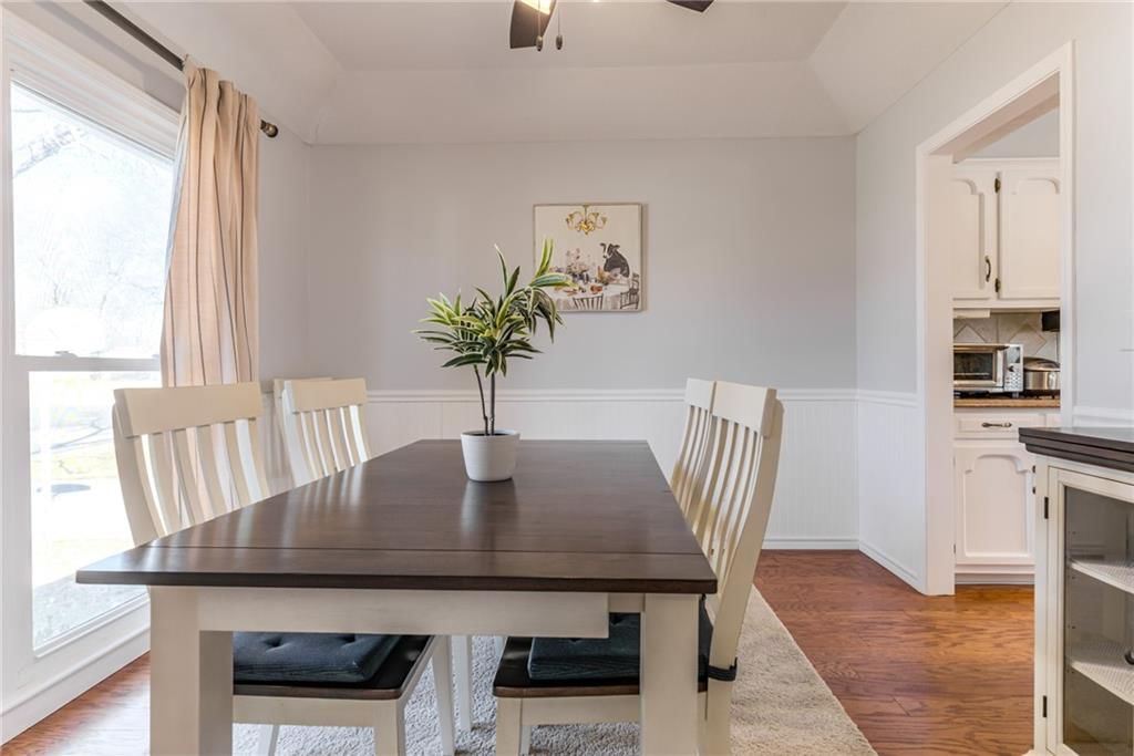 10013 Long Street — photo 15