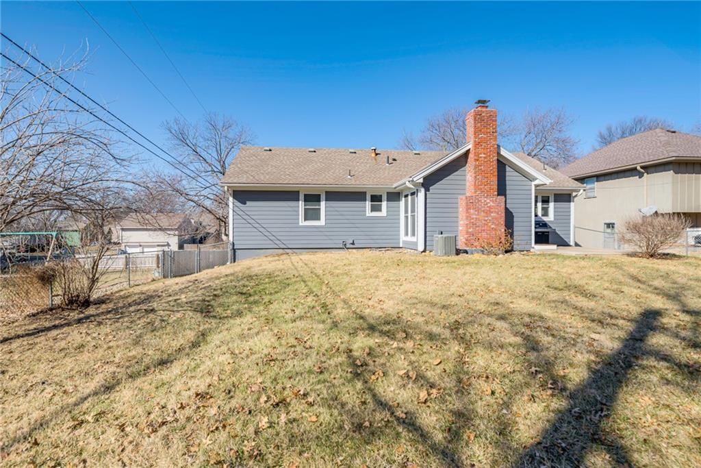 10013 Long Street — photo 36