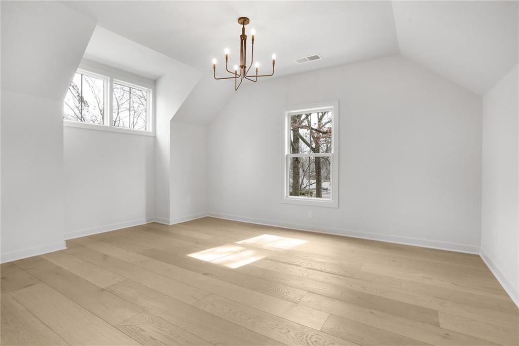 5002 W 71st Terrace — photo 11