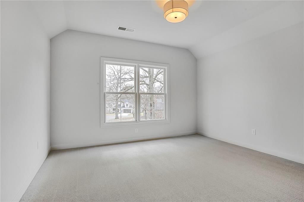 5002 W 71st Terrace — photo 14