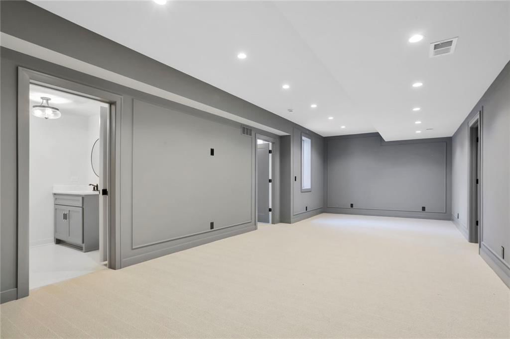 5002 W 71st Terrace — photo 15