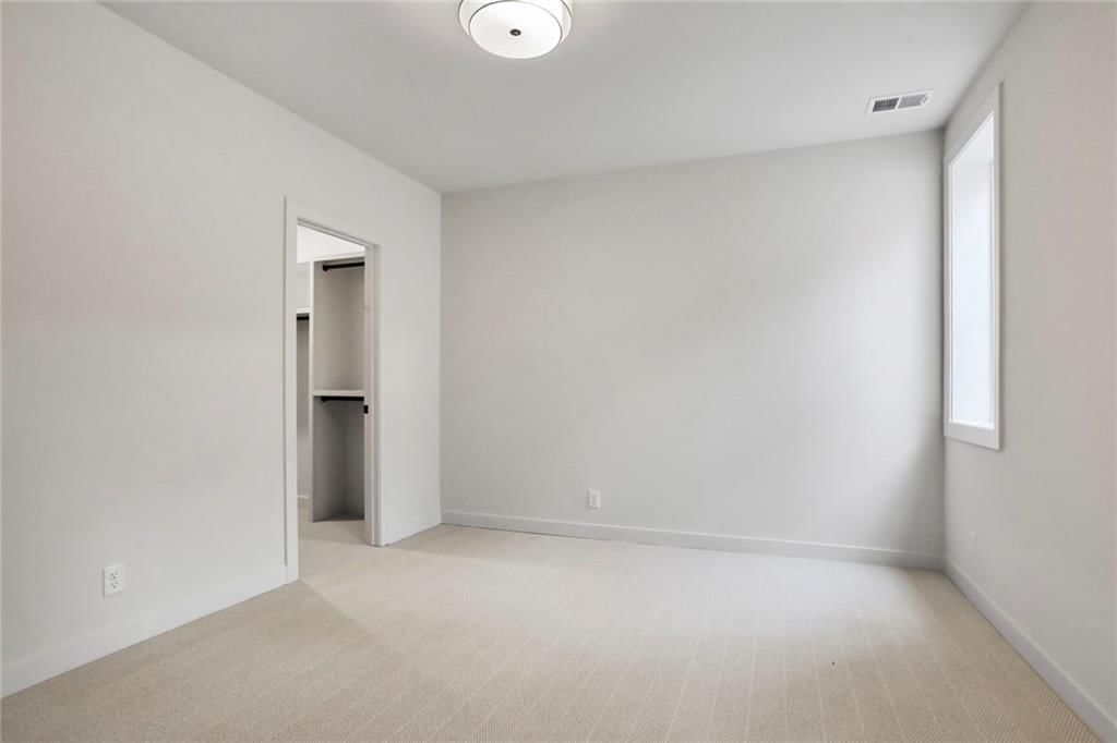 5002 W 71st Terrace — photo 16