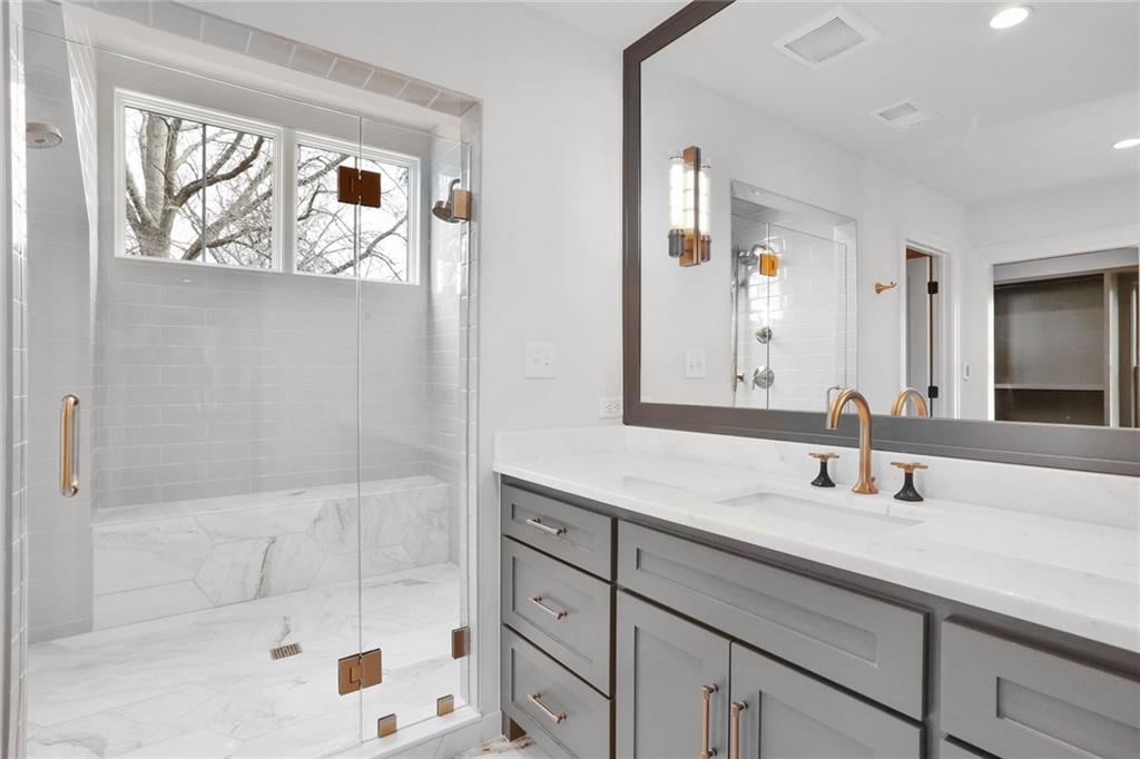 5002 W 71st Terrace — photo 19