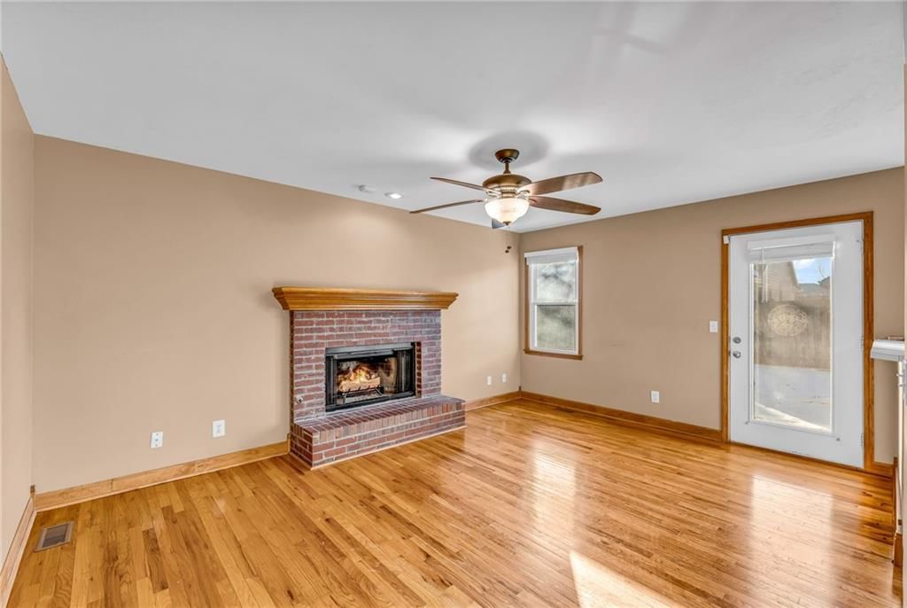 1800 Carmel Drive — photo 13