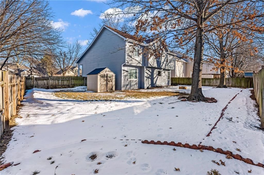 1800 Carmel Drive — photo 30