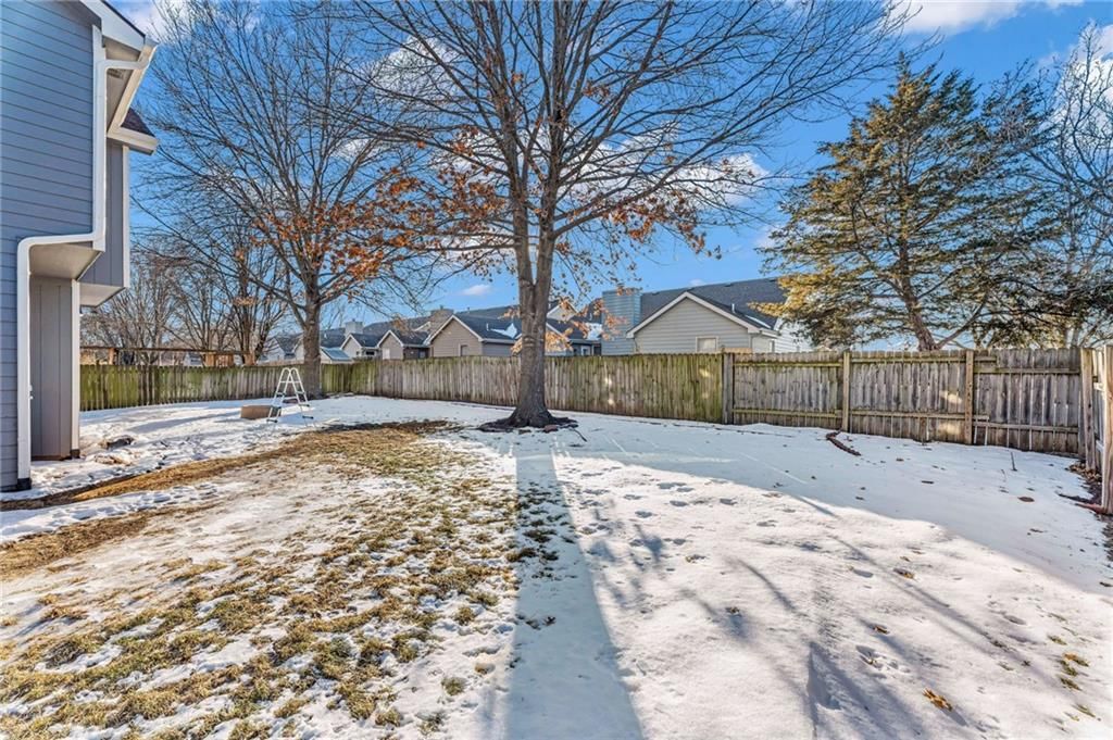 1800 Carmel Drive — photo 31