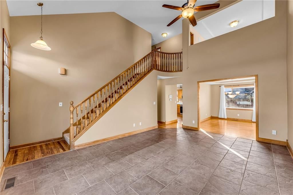 1800 Carmel Drive — photo 5