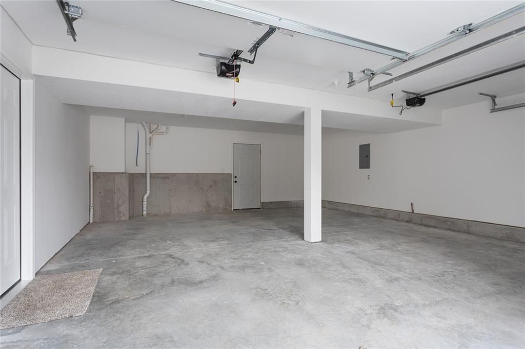 11907 E Kentucky Avenue — photo 15