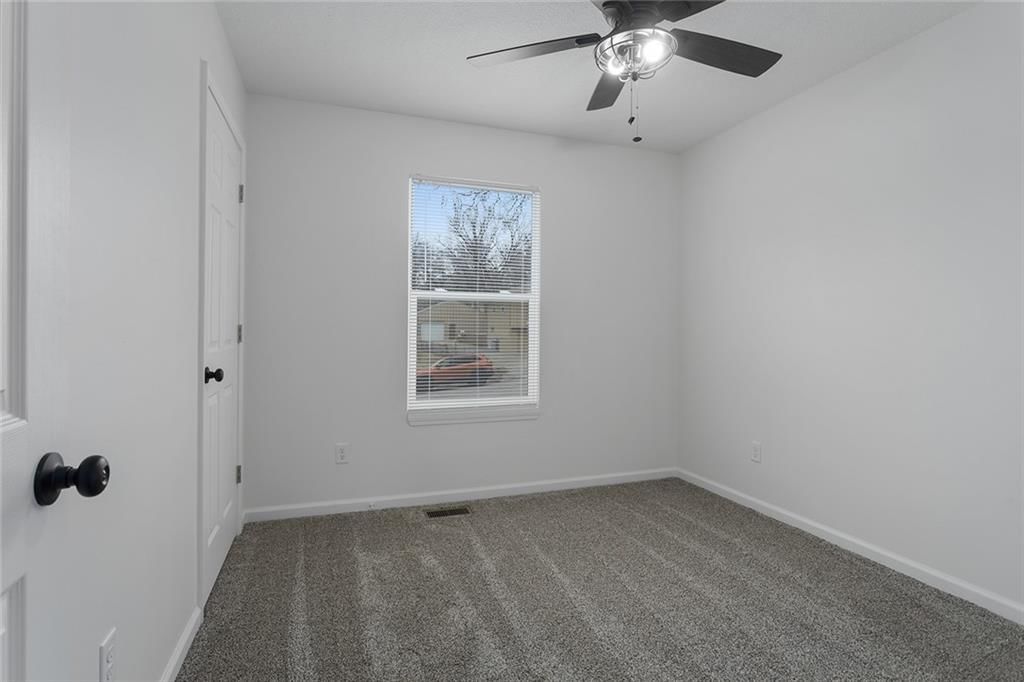 11907 E Kentucky Avenue — photo 7