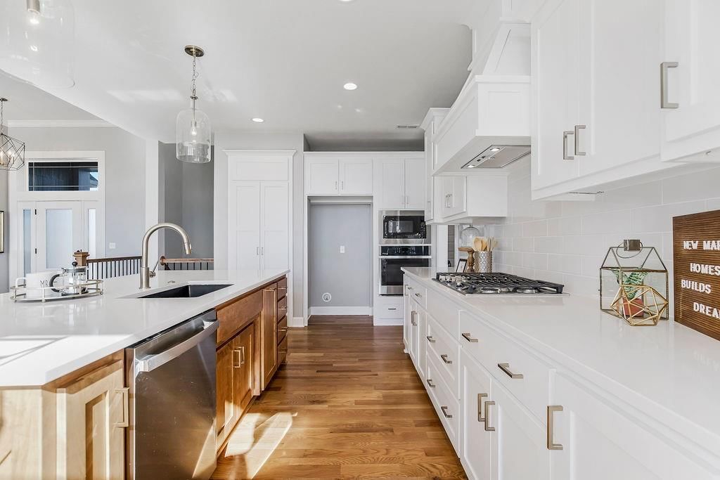 10755 Genesis Drive — photo 8