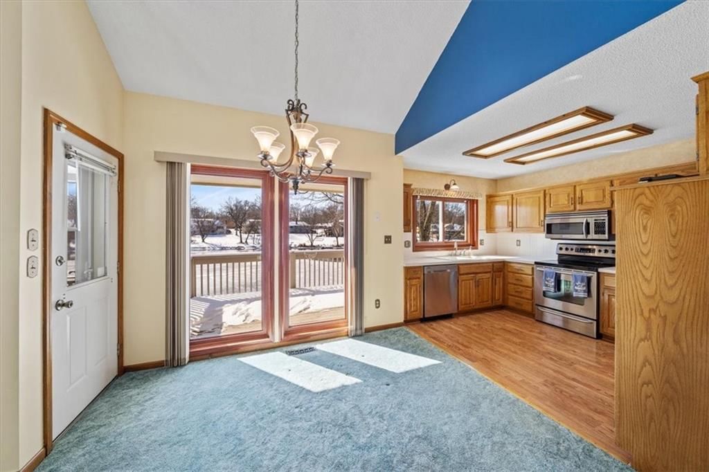 10805 Lakeview Road — photo 12