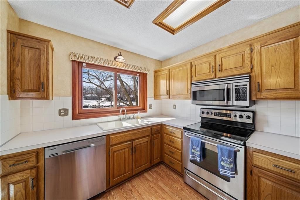 10805 Lakeview Road — photo 14