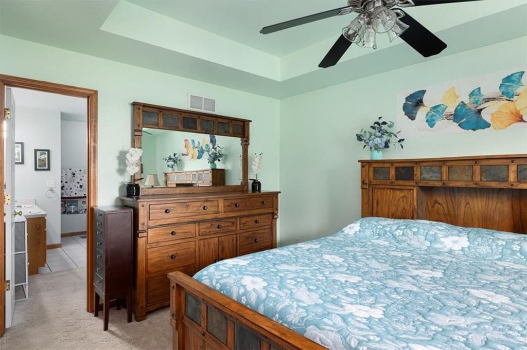 708 N Eagle Pass Drive — photo 8