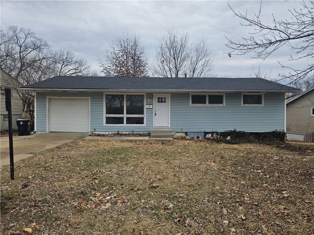 4905 E 40th Terrace — photo 2