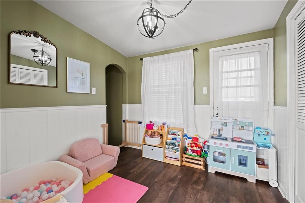 1001 E Mechanic Street — photo 18